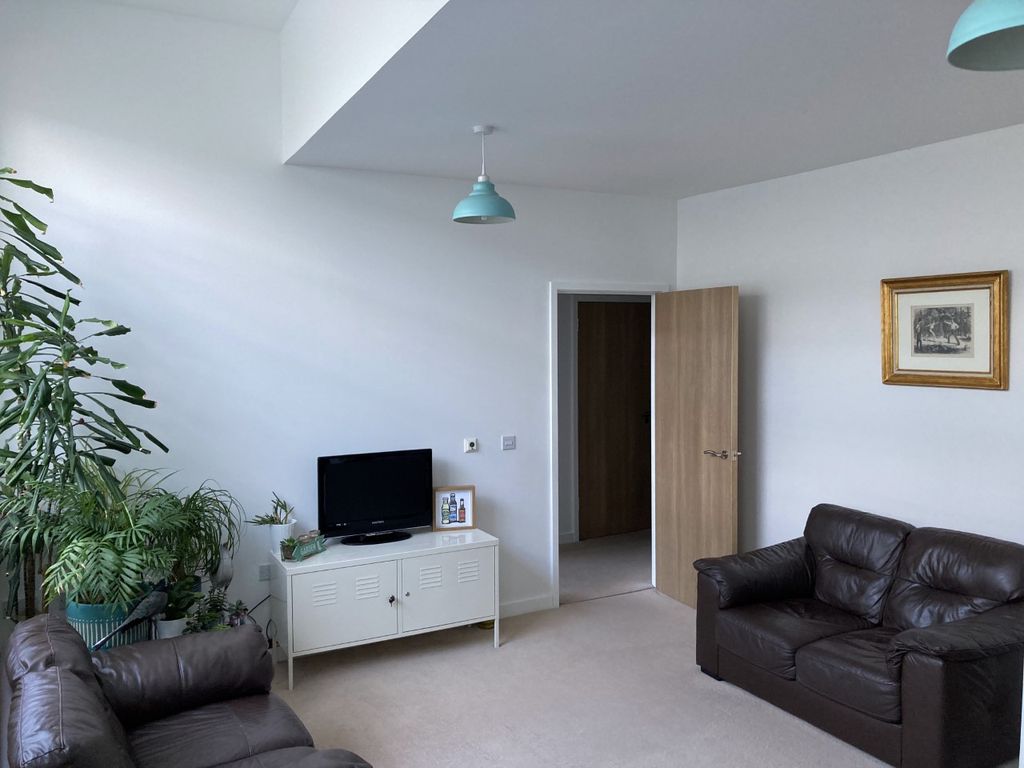 1 bed flat for sale in Longridge Avenue, Saltdean, Brighton BN2, £230,000