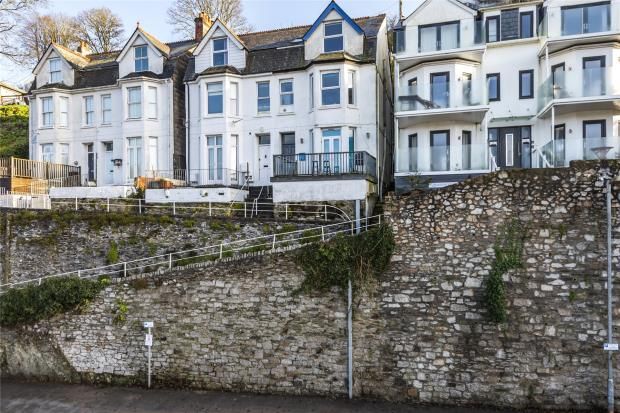 2 bed maisonette for sale in Station Road, Looe, Cornwall PL13, £117,250