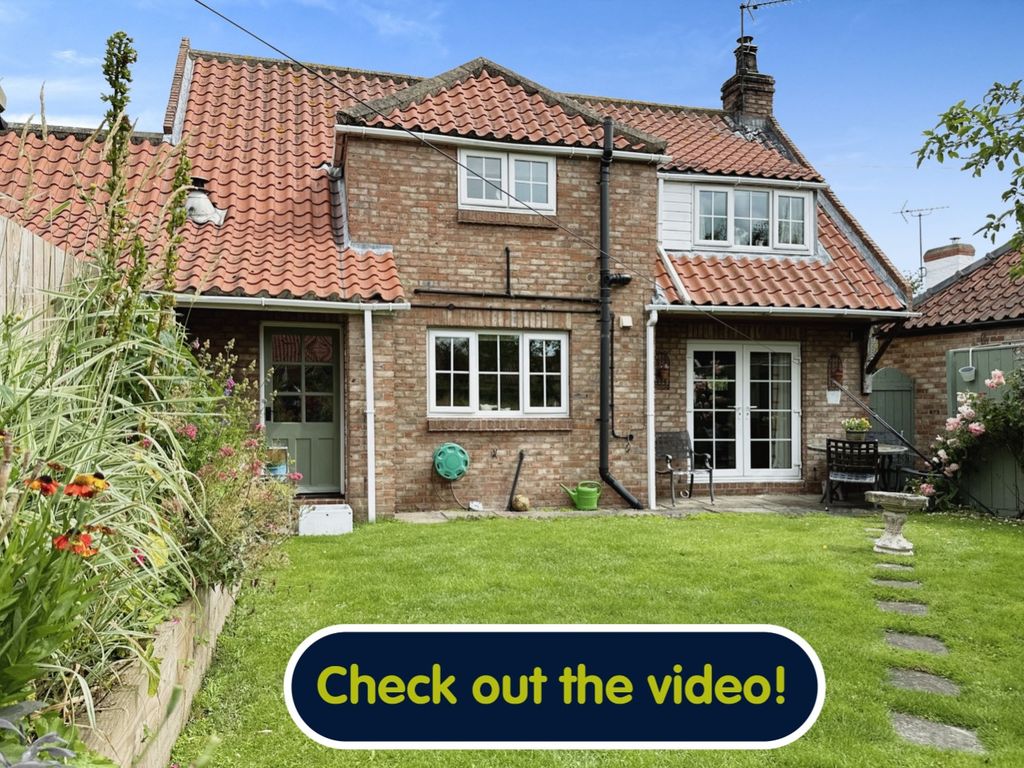 2 bed detached house for sale in Front Street, Lockington YO25, £320,000