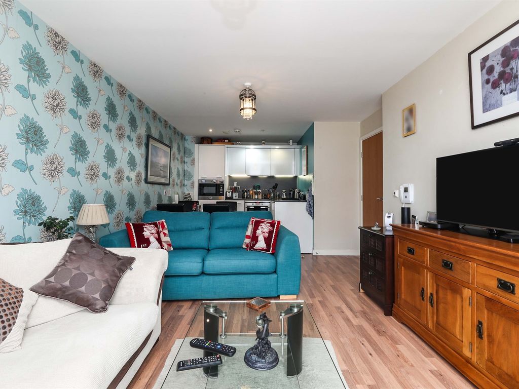 2 bed flat for sale in Suez Way, Saltdean, Brighton BN2, £250,000