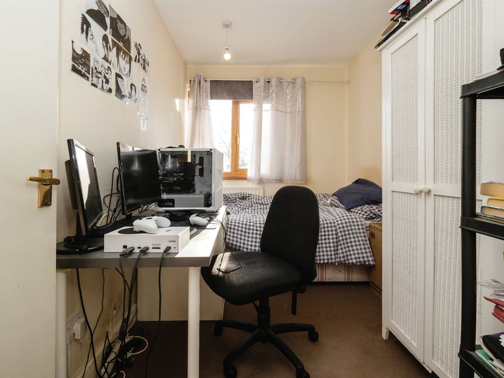 3 bed maisonette for sale in Perry Walk, Blackrock Road, Erdington, Birmingham B23, £130,000