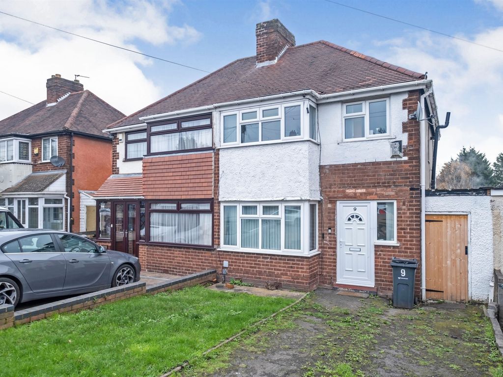 3 bed semi-detached house for sale in Heston Avenue, Great Barr, Birmingham B42, £220,000