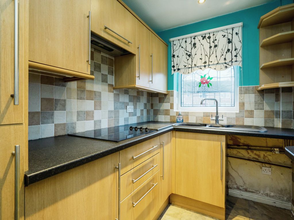 2 bed bungalow for sale in Glebeland, Culcheth, Warrington WA3, £230,000