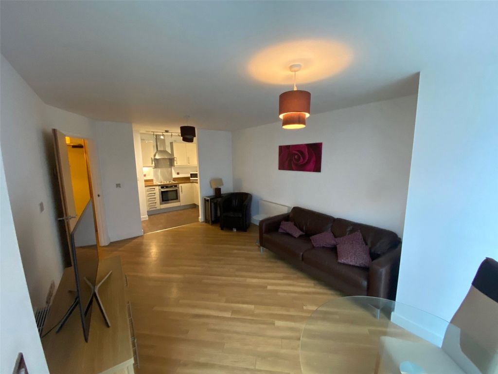 1 bed flat for sale in Mortimer Square, Milton Keynes MK9, £200,000