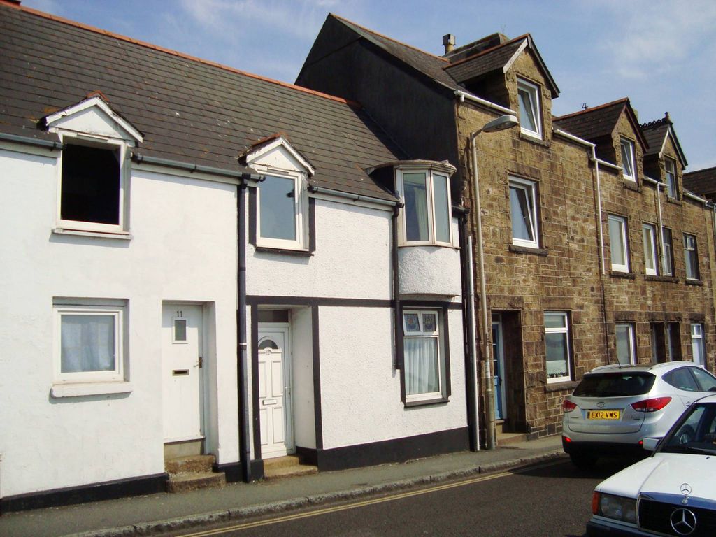 2 bed terraced house for sale in 12 Chyandour Cliff, Penzance TR18, £275,000