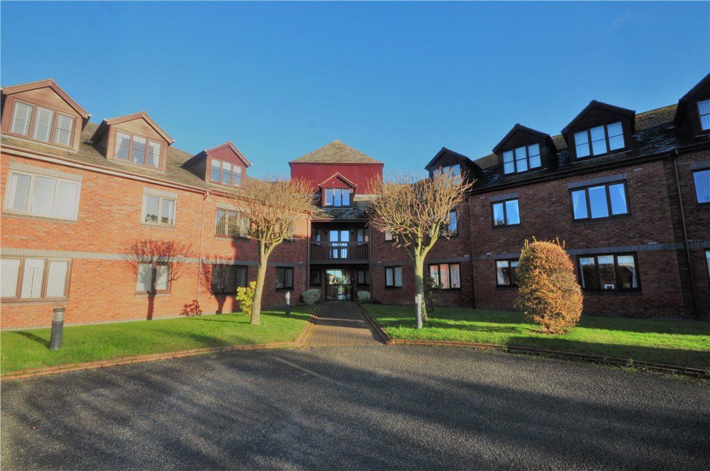 1 bed flat for sale in Round Hill Meadow, Great Boughton, Chester CH3, £99,950