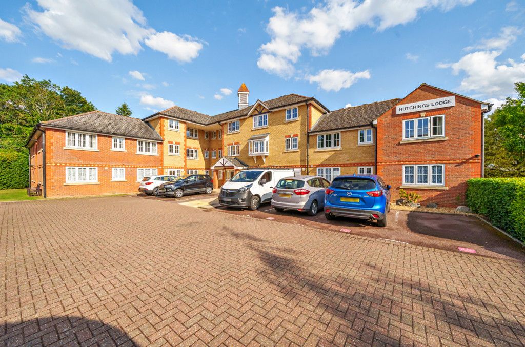 1 bed flat for sale in High Street, Rickmansworth, Hertfordshire WD3, £199,950