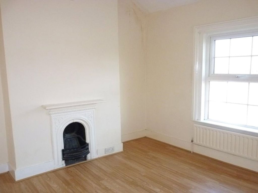 3 bed terraced house for sale in New Place, Eastbourne, East Sussex BN21, £240,000
