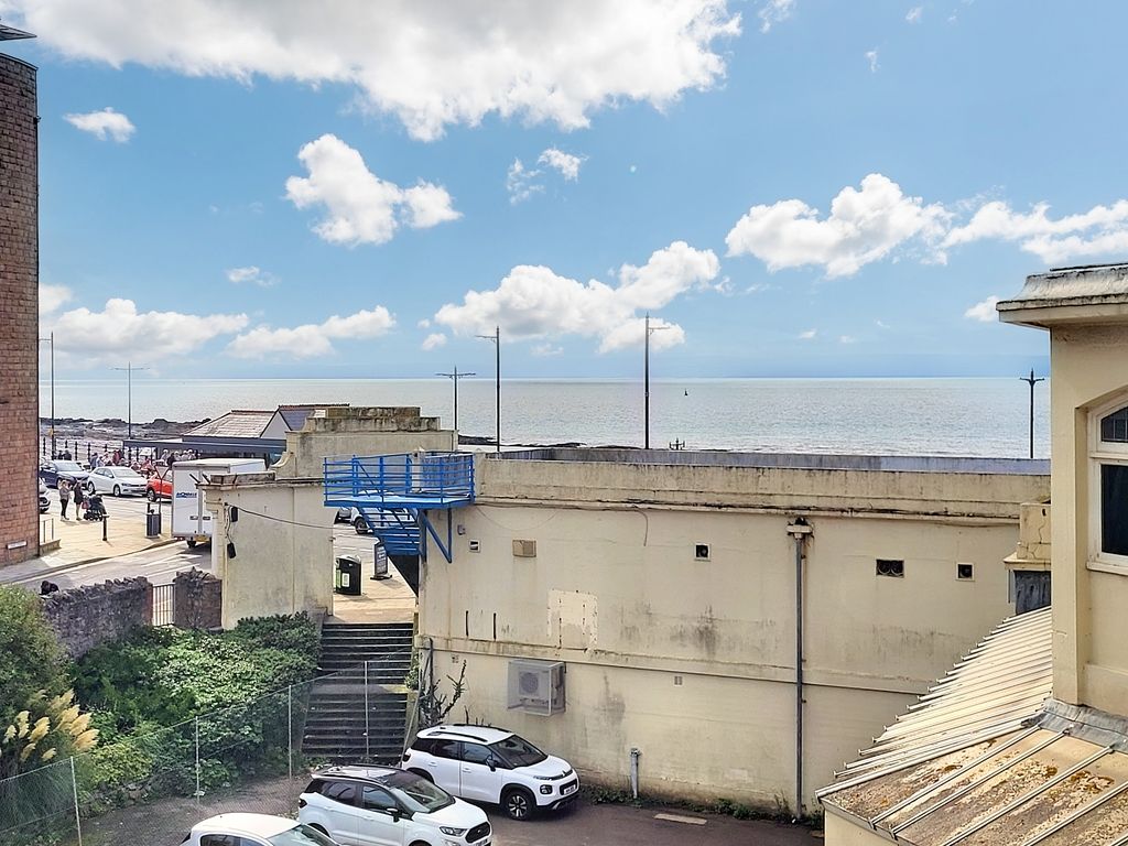 2 bed flat for sale in Pavilion Court, Mary Street, Porthcawl CF36, £100,000