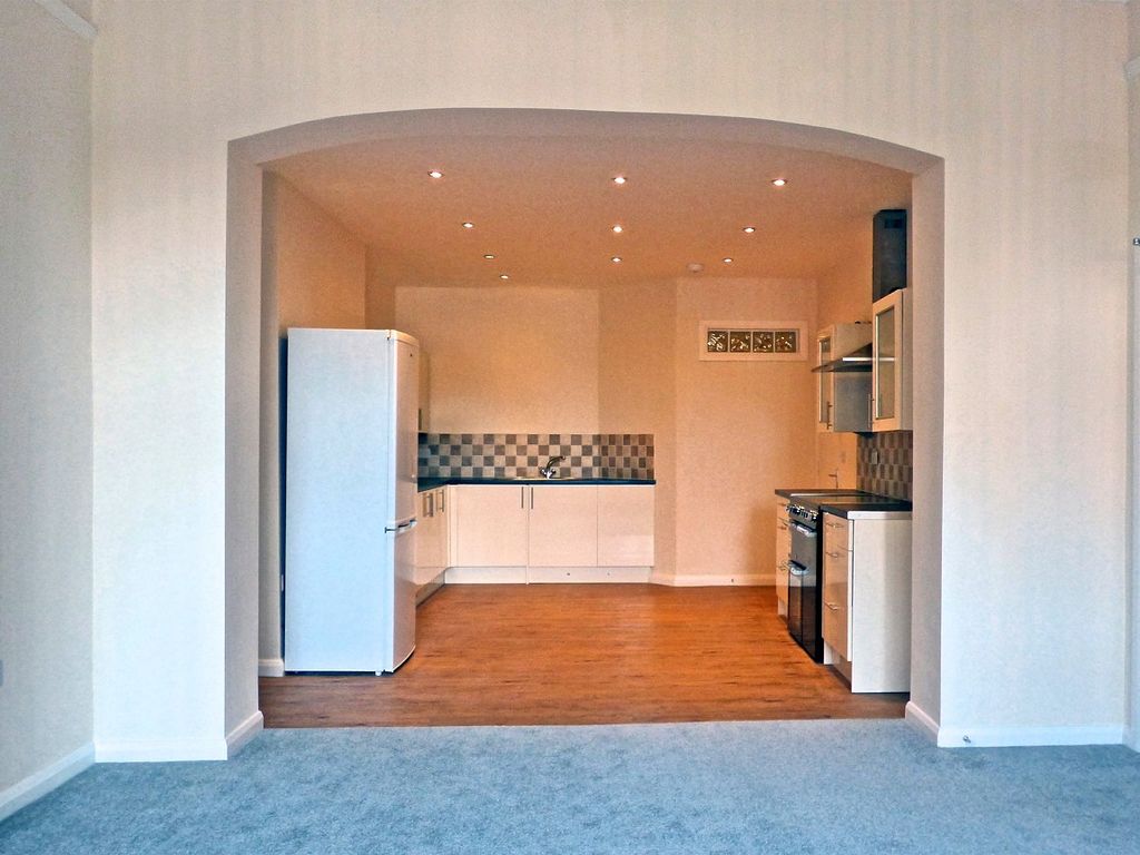 3 bed flat for sale in 69 Upper Church Road, Weston-Super-Mare, North Somerset. BS23, £190,000