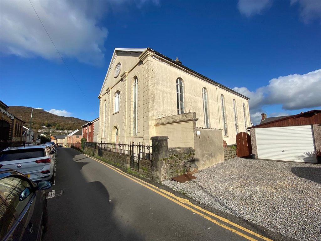 Commercial property for sale in Tabernacle Street, Skewen, Neath SA10, £54,950