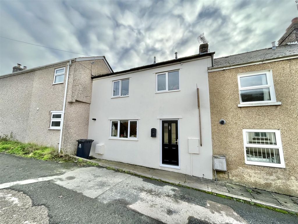 3 bed terraced house for sale in Upper Bilson Road, Cinderford GL14, £199,000
