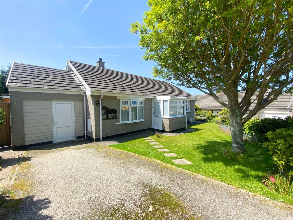 3 bed detached bungalow for sale in Boscarnek, St. Erth, Hayle TR27, £300,000