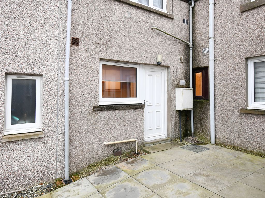 1 bed flat for sale in Gladstone Place, Laurencekirk AB30, £70,000