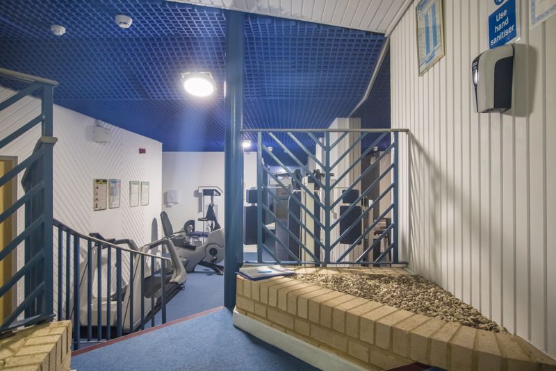 2 bed flat for sale in The Esplanade, Penarth CF64, £269,950