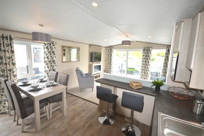 2 bed mobile/park home for sale in Pemberton Rivington, Waterside Park, Dartmouth Road, Paignton, Devon TQ4, £156,000