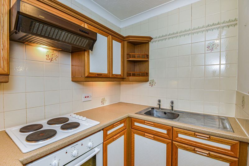 1 bed flat for sale in Alexandra Court, Windermere LA23, £85,000