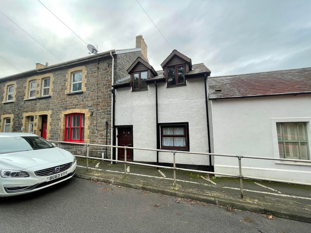 2 bed terraced house for sale in Quebec Road, Llanbadarn Fawr, Aberystwyth SY23, £175,000