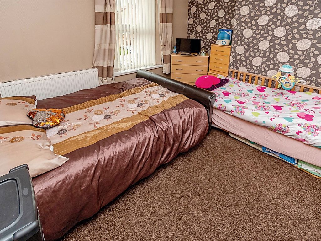 3 bed terraced house for sale in Vincent Street, Walsall WS1, £210,000