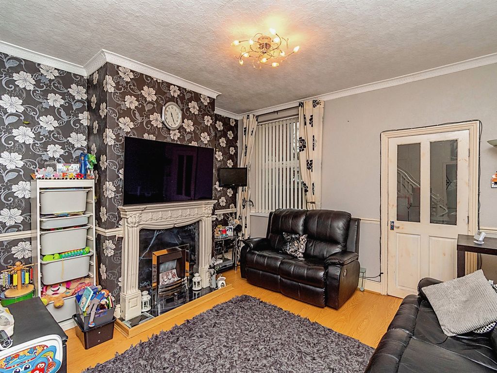 3 bed terraced house for sale in Vincent Street, Walsall WS1, £210,000