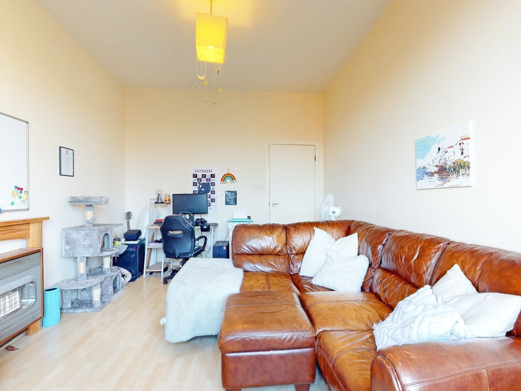 1 bed flat for sale in 6 Mckerrell Street, Paisley PA1, £65,000