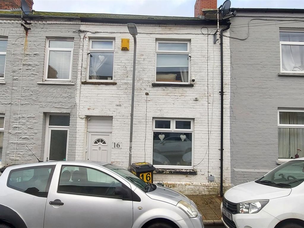 3 bed terraced house for sale in Fairford Street, Barry CF63, £132,950