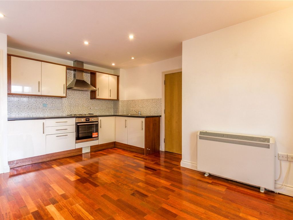 1 bed flat for sale in Kings Court, Southville, Bristol BS3, £210,000