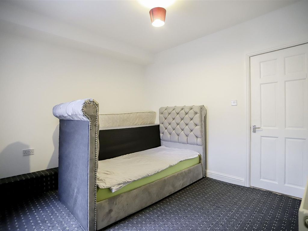2 bed terraced house for sale in New Wellington Street, Blackburn BB2, £84,950