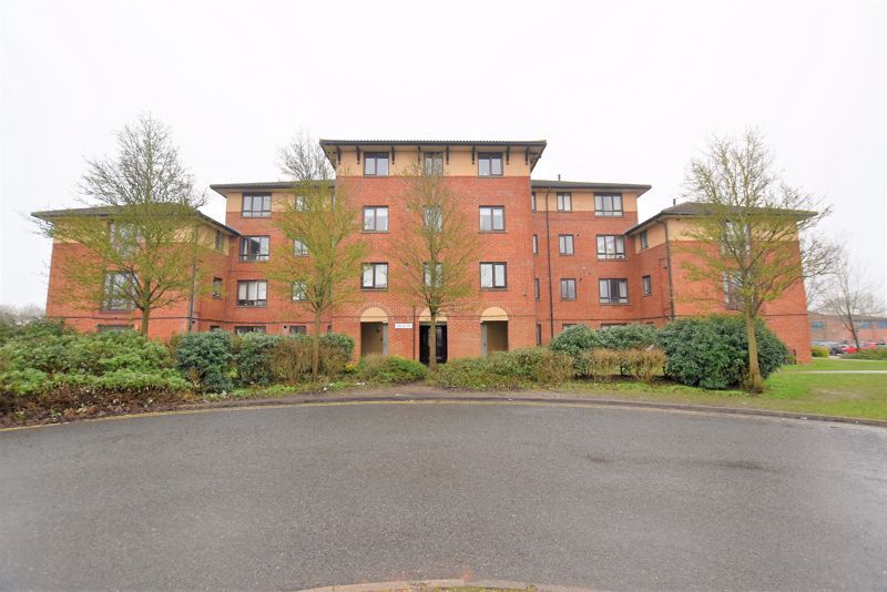 2 bed flat for sale in Moorgate, Leadenhall, Milton Keynes MK6, £90,000