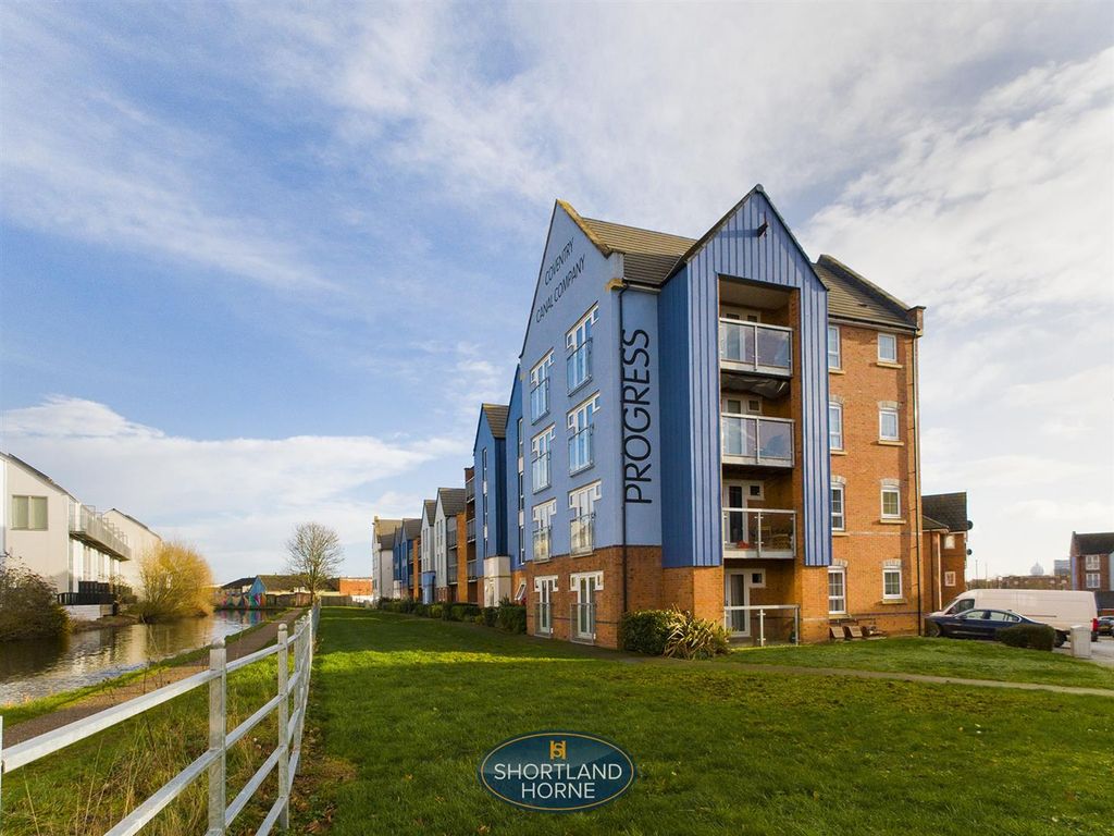 2 bed flat for sale in Quayside Court, Foleshill, Coventry CV1, £200,000