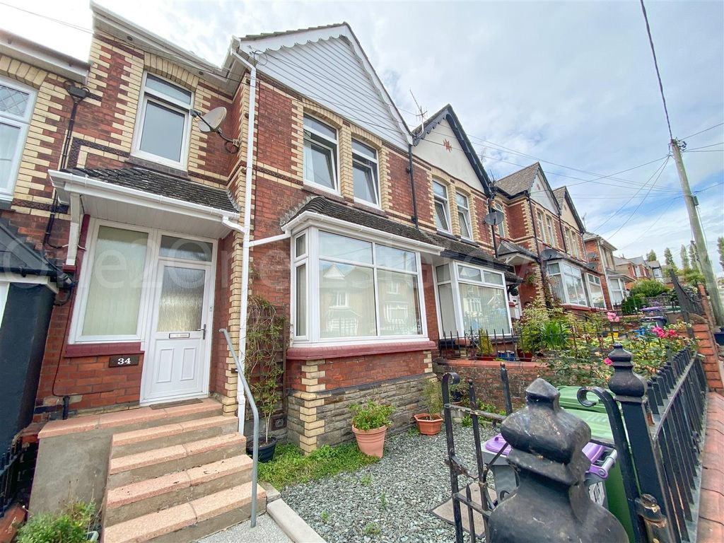 3 bed terraced house for sale in Twmpath Road, Pontypool NP4, £210,000