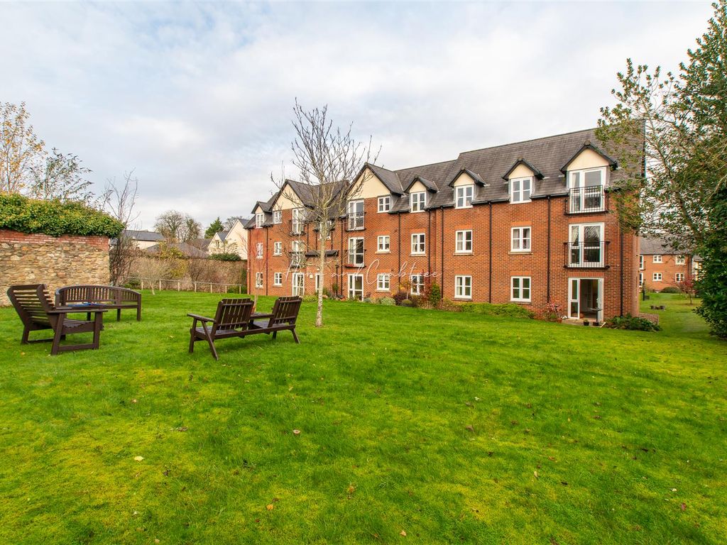 1 bed flat for sale in Pritchard Court, Cardiff Road, Llandaff, Cardiff CF5, £139,950