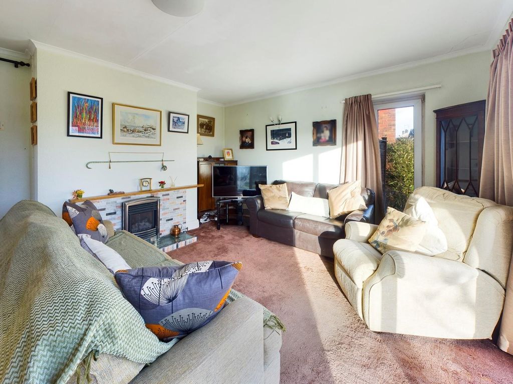 3 bed detached house for sale in Sandsacre Drive, Bridlington, East Riding Of Yorkshire YO16, £210,000