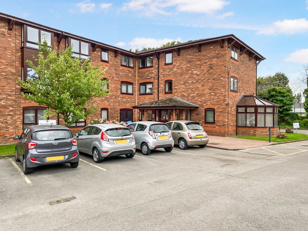 2 bed flat for sale in Lammas Road, Coundon, Coventry CV6, £80,000