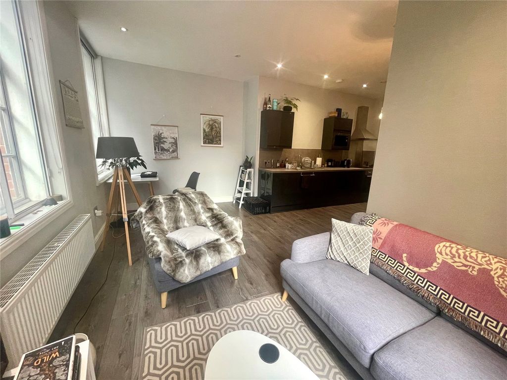 1 bed flat for sale in Water Street, Liverpool L2, £150,000