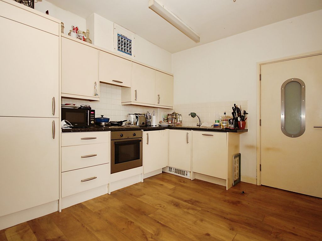 2 bed flat for sale in 21 Aldbourne Road, Coventry CV1, £155,000