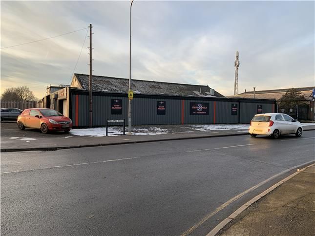 Industrial for sale in Oak House, East Common Lane, Scunthorpe, North Lincolnshire DN16, £200,000