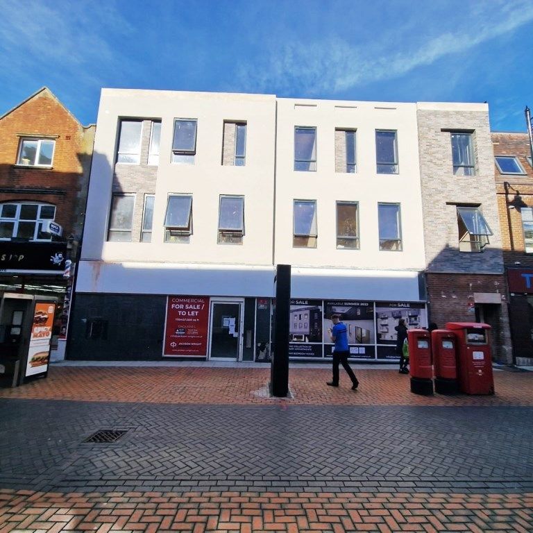 Retail premises for sale in 8 - 10 London Street, London Street, Basingstoke RG21, £370,000