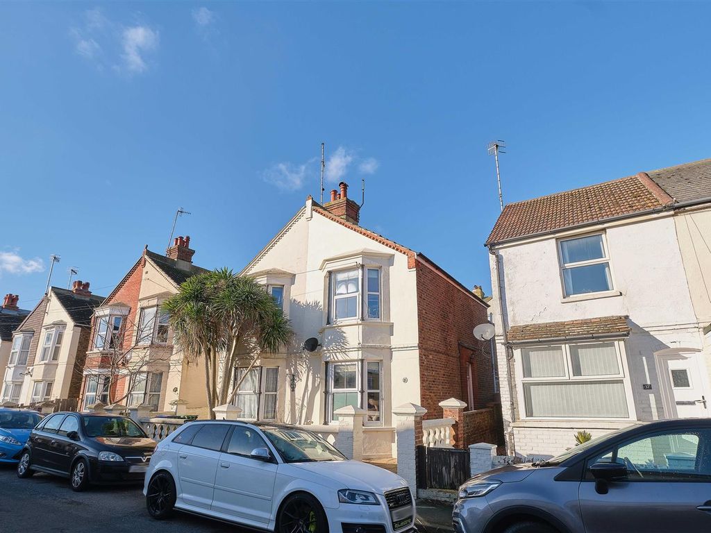 3 bed semi-detached house for sale in Brooklyn Road, Seaford BN25, £320,000
