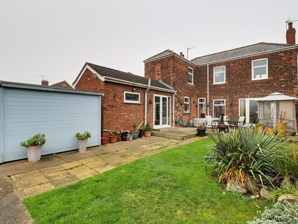 3 bed detached house for sale in Waterside Road, Barton-Upon-Humber DN18, £315,000