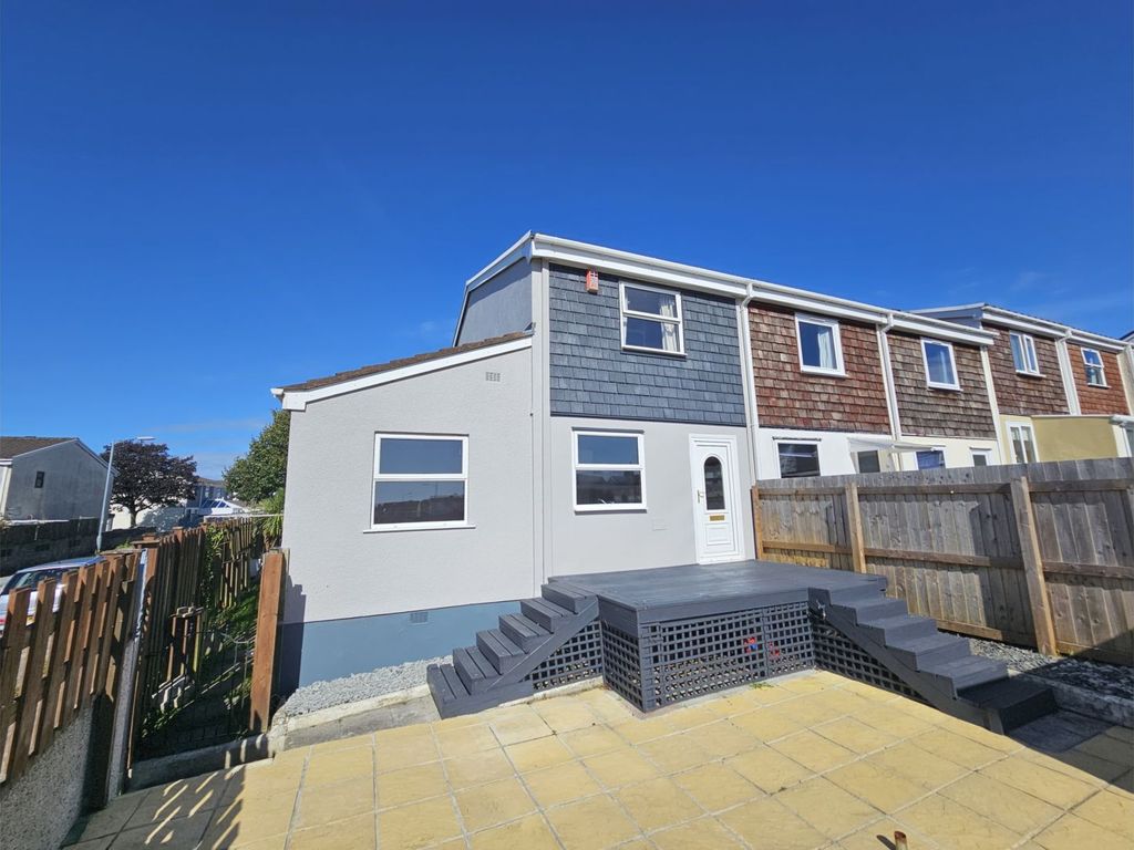 3 bed end terrace house for sale in Trenarren View, St. Austell PL25, £225,000