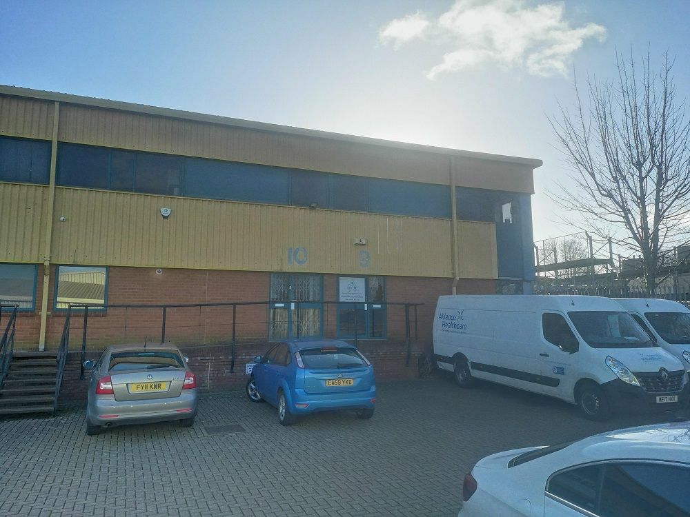Warehouse for sale in Works Road, Letchworth Garden City SG6, £250,000