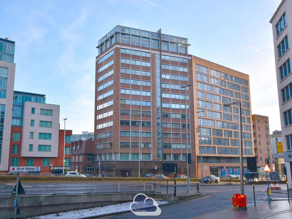 1 bed flat for sale in Westside One, Suffolk Street Queensway, Birmingham B1, £155,000