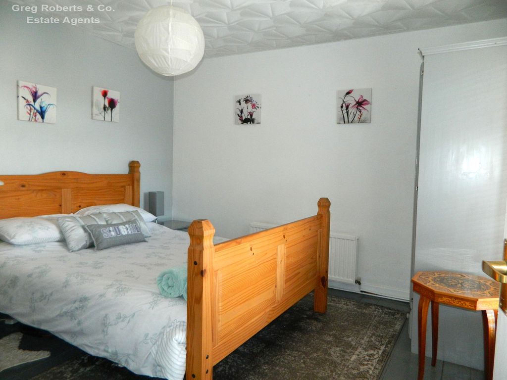 4 bed semi-detached house for sale in Market Street, Tredegar, Blaenau Gwent. NP22, £224,950