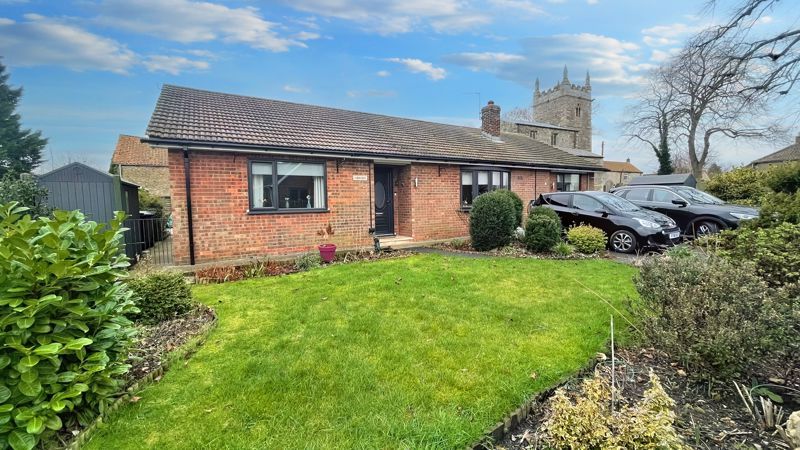 3 bed detached bungalow for sale in Private Lane, Market Rasen, Normanby-By-Spital LN8, £260,000