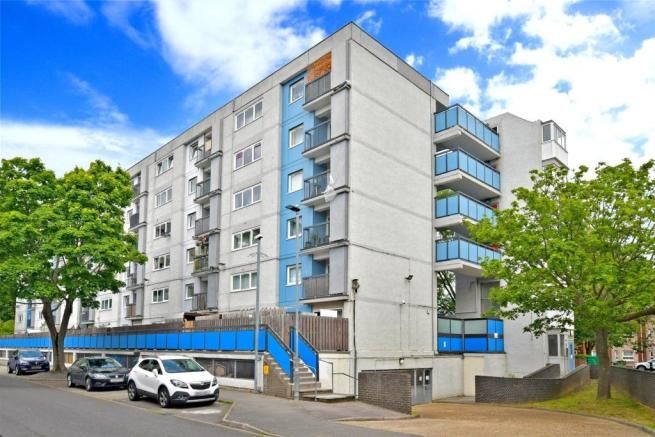 2 bed flat for sale in Wingfield Street, Buckland, Portsmouth, Hampshire PO1, £100,000