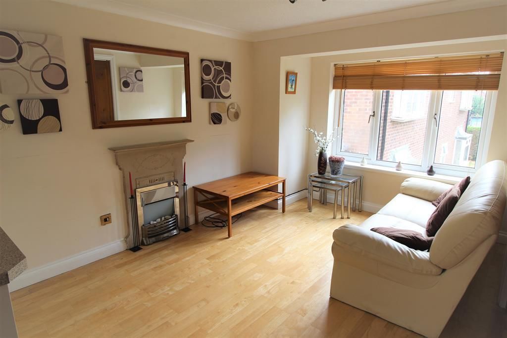 1 bed flat for sale in The Chase, Boroughbridge, York YO51, £120,000