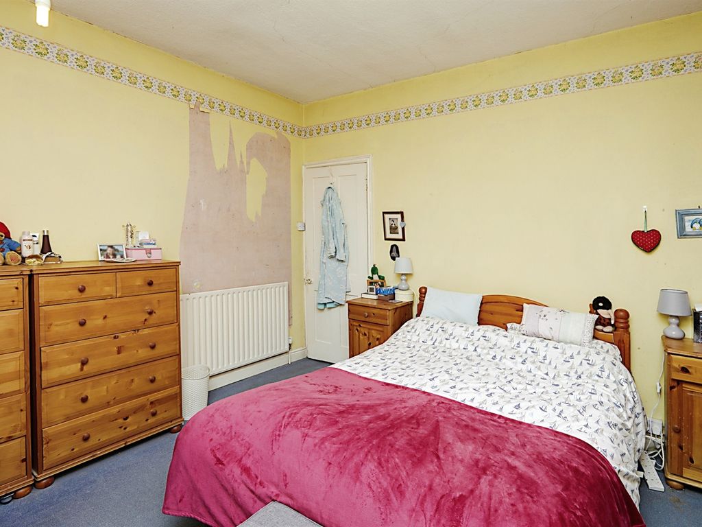 2 bed semi-detached house for sale in Field Lane, Belper DE56, £160,000