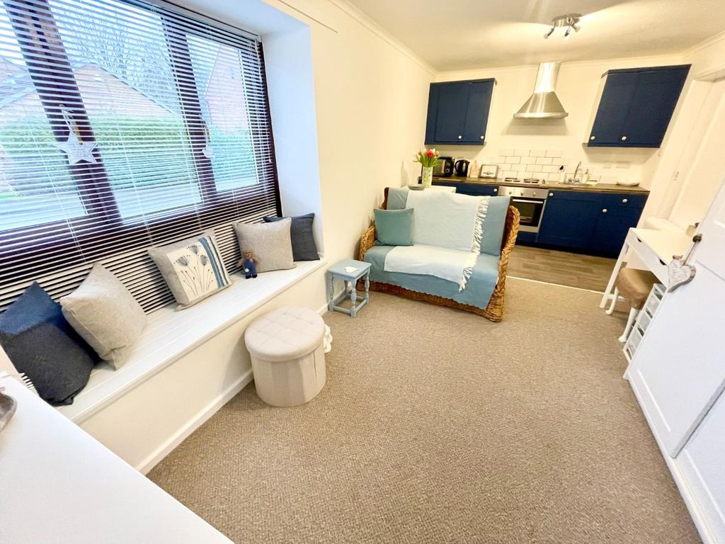 1 bed flat for sale in Cedarwood Glade, Stainton, Middlesbrough TS8, £75,000