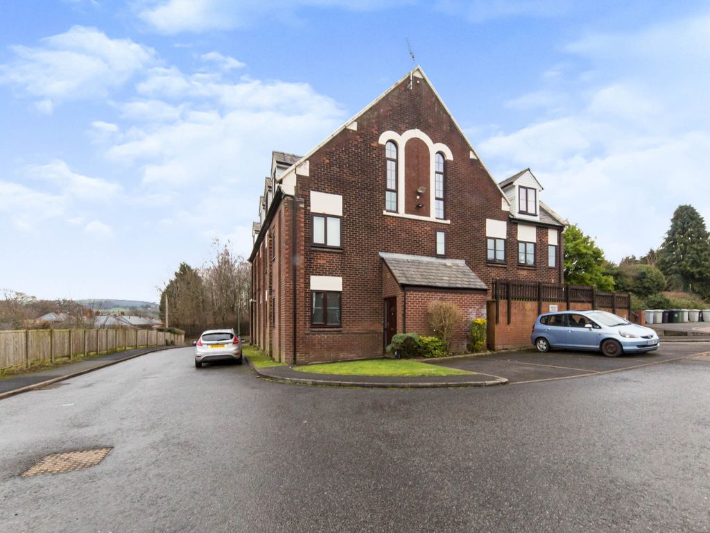 1 bed flat for sale in Stamford Court, Stamford Road, Macclesfield SK11, £70,000